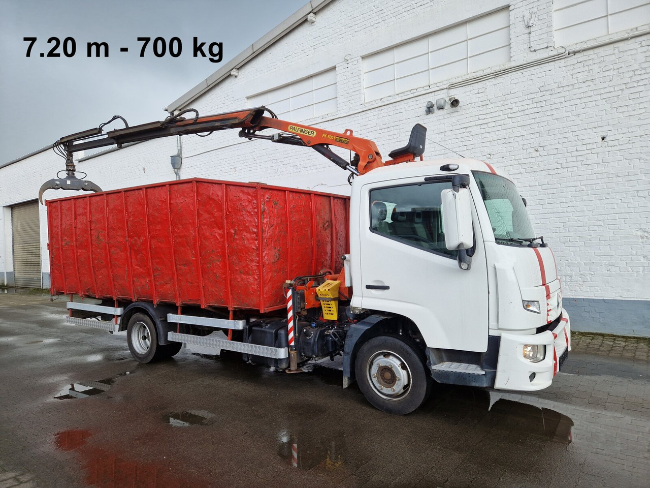 Renault D 180.75 4x2 D 180.75 4x2 mit Kran Palfinger PK6001 - Camion grue, Camion fourgon: photos 1 Renault D 180.75 4x2 D 180.75 4x2 mit Kran Palfinger PK6001 - Camion grue, Camion fourgon: photos 1