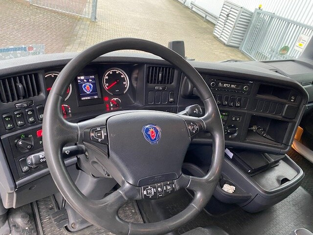 Scania R450 LB 6x2-4 R450 LB 6x2-4 Getränkekoffer, Retarder, Lift-/Lenkachse, Stapleraufnahme - Camion fourgon: photos 5 Scania R450 LB 6x2-4 R450 LB 6x2-4 Getränkekoffer, Retarder, Lift-/Lenkachse, Stapleraufnahme - Camion fourgon: photos 5