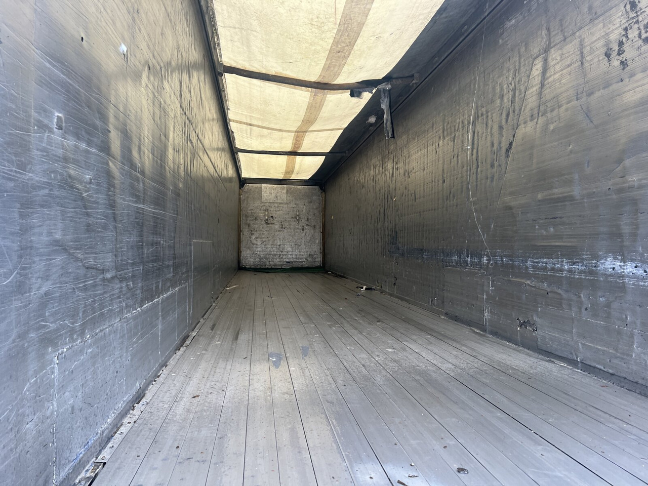 Kraker CF 200 Kraker CF 200 Schubbodenauflieger, ca. 92m³ - Semi-remorque: photos 2 Kraker CF 200 Kraker CF 200 Schubbodenauflieger, ca. 92m³ - Semi-remorque: photos 2