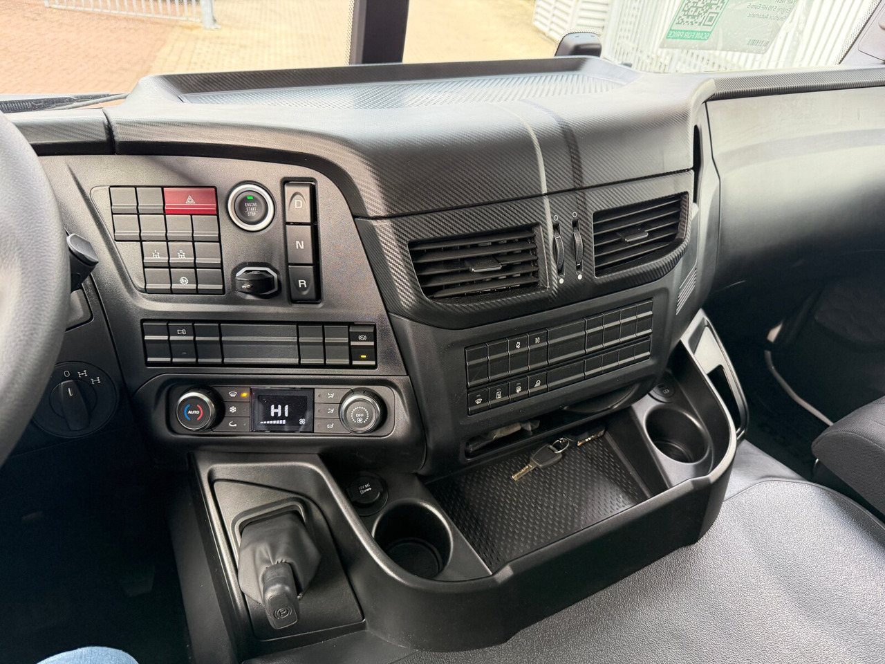 T-Way AT410T51/58 8x4 T-Way AT410T51/58 8x4, Retarder, 4x VORHANDEN! - Camion ampliroll: photos 4 T-Way AT410T51/58 8x4 T-Way AT410T51/58 8x4, Retarder, 4x VORHANDEN! - Camion ampliroll: photos 4