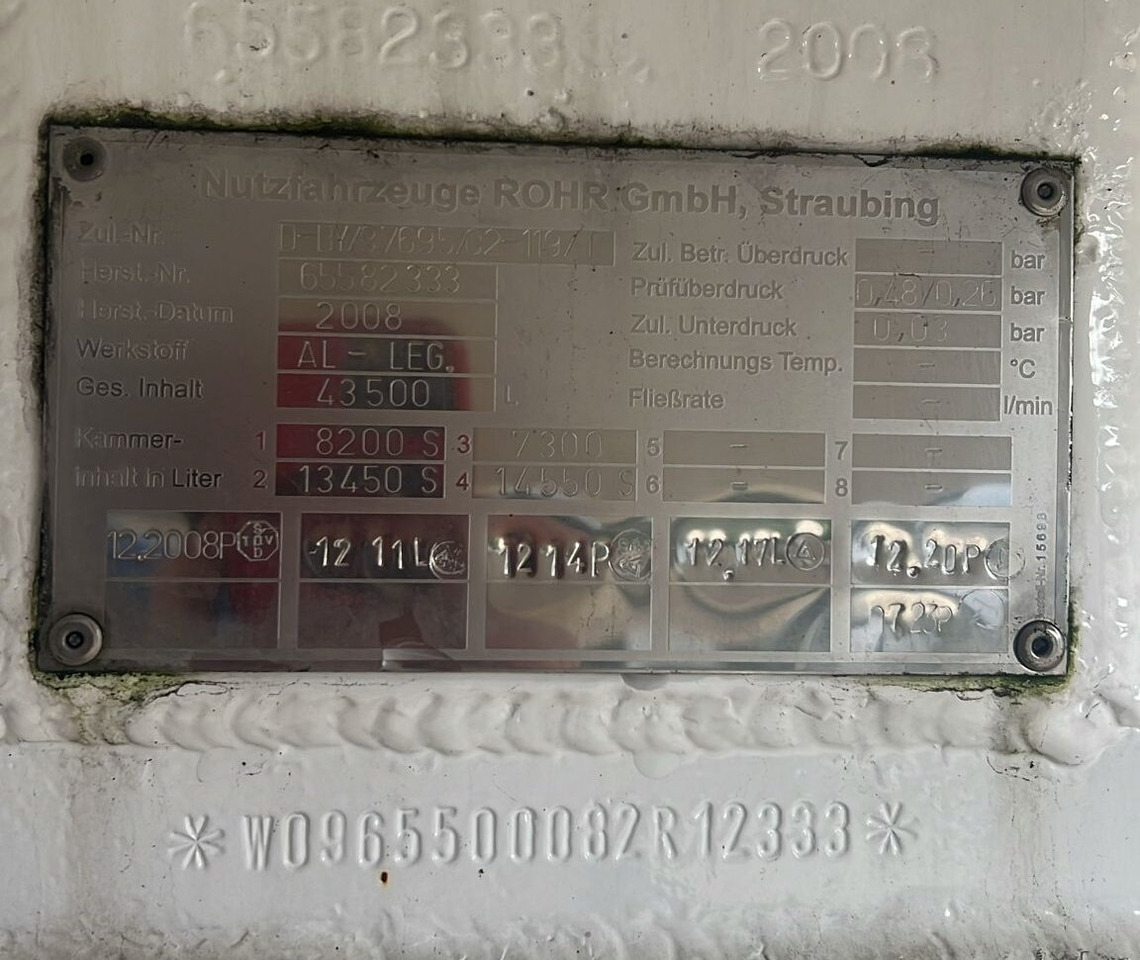TAL-A-ZE 44,0 TAL-A-ZE 44,0, 43.500l, 4 Kammern, Untenbefüllung - Semi-remorque citerne: photos 3 TAL-A-ZE 44,0 TAL-A-ZE 44,0, 43.500l, 4 Kammern, Untenbefüllung - Semi-remorque citerne: photos 3