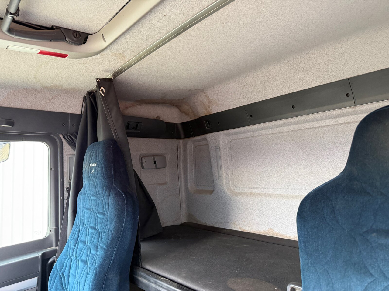 MAN TGS 18.440 4x4H BL TGS 18.440 4x4H BL, HydroDrive, Hydraulik - Tracteur routier: photos 5 MAN TGS 18.440 4x4H BL TGS 18.440 4x4H BL, HydroDrive, Hydraulik - Tracteur routier: photos 5