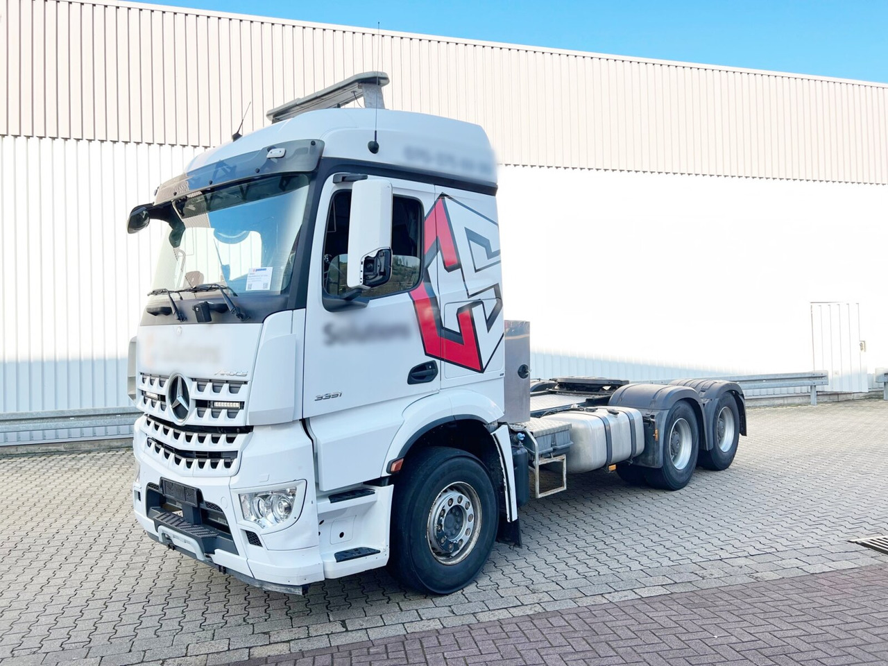 Mercedes-Benz Arocs 3351 LS 6x4 Arocs 3351 LS 6x4, StreamSpace, Bi-Xenon, Hydraulik - Tracteur routier: photos 1 Mercedes-Benz Arocs 3351 LS 6x4 Arocs 3351 LS 6x4, StreamSpace, Bi-Xenon, Hydraulik - Tracteur routier: photos 1