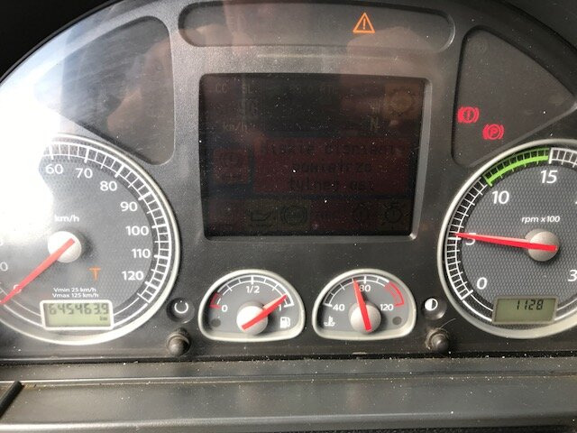 Stralis AS440S45 T/P 4x2 ONLY FOR SPAREPARTS!!! Stralis AS440S45 T/P 4x2 ActiveSpace - Tracteur routier: photos 4 Stralis AS440S45 T/P 4x2 ONLY FOR SPAREPARTS!!! Stralis AS440S45 T/P 4x2 ActiveSpace - Tracteur routier: photos 4
