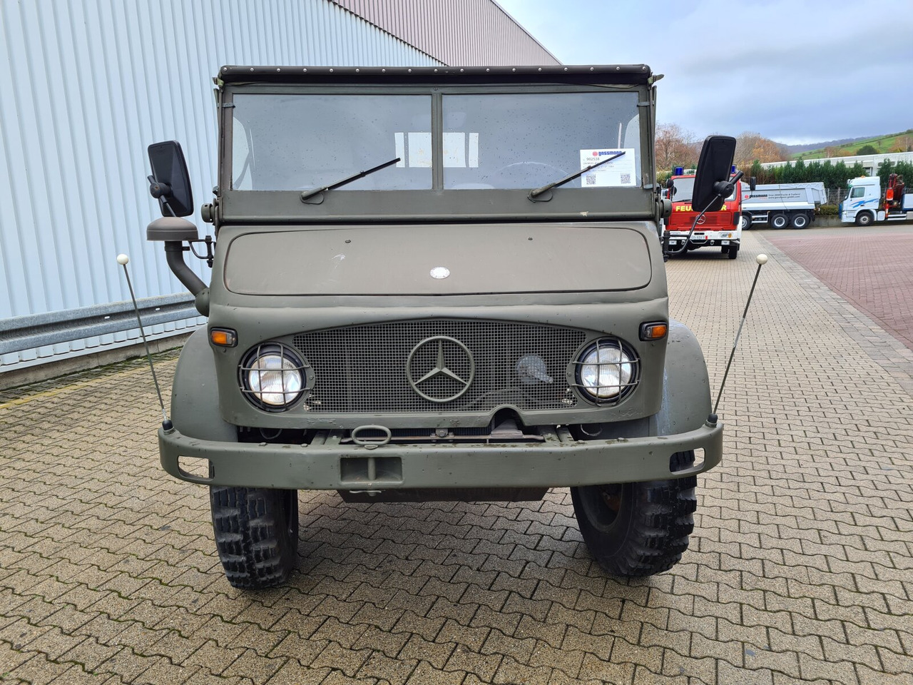Camion plateau Unimog 404 4x4 S Cabrio 404 4x4 S Cabrio, Benziner: photos 12