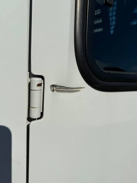 Fourgon utilitaire Iveco Daily 35 S12: photos 9