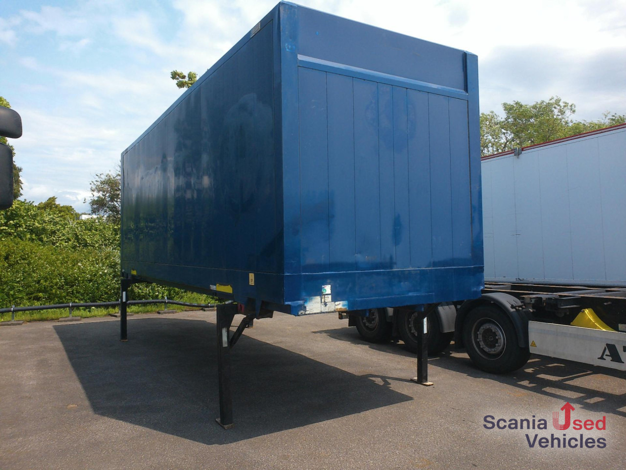 KRONE WB Koffer 7,82 Rolltor - Remorque: photos 1 KRONE WB Koffer 7,82 Rolltor - Remorque: photos 1