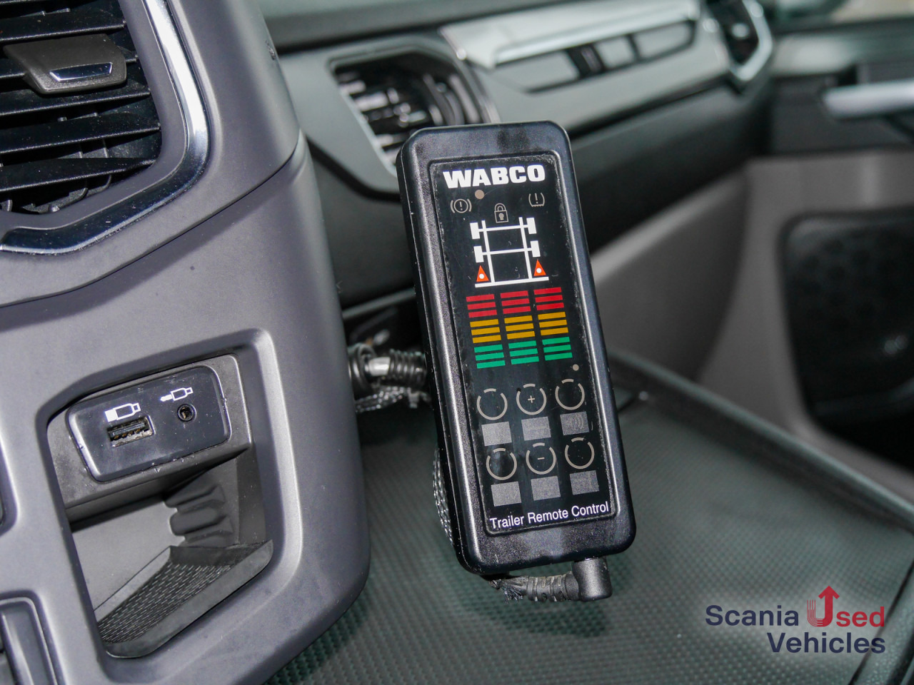 SCANIA S 450 A4x2EB - PTO - - Tracteur routier: photos 2 SCANIA S 450 A4x2EB - PTO - - Tracteur routier: photos 2