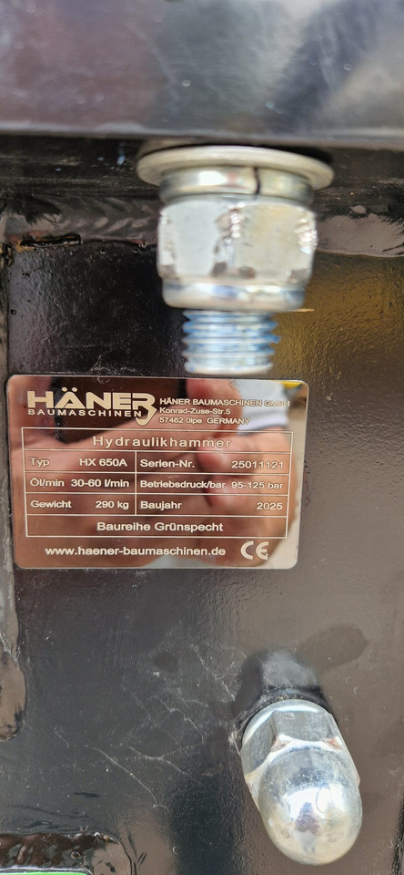 Häner HX650A - Marteau hydraulique pour Pelle: photos 3 Häner HX650A - Marteau hydraulique pour Pelle: photos 3