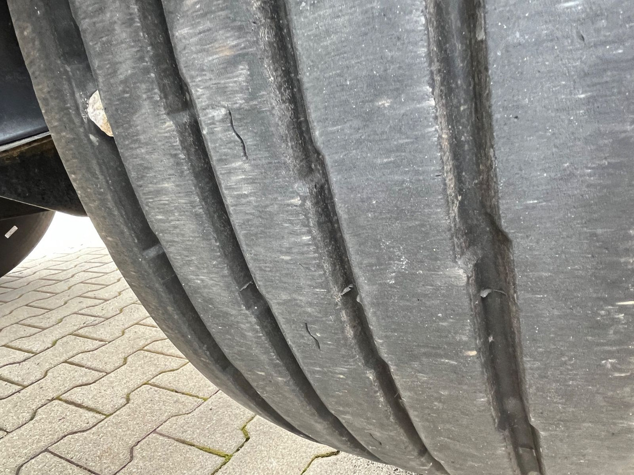 Semi-remorque porte-conteneur/ Caisse mobile Fliegl Tank Container Chassis 20ft ADR: photos 15