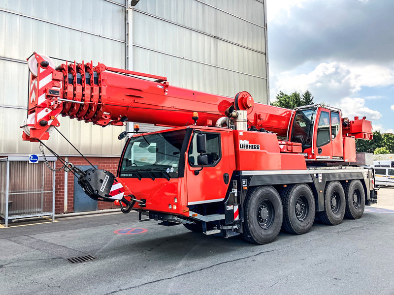 Liebherr LTM 1070-4.2 - Grue mobile: photos 1 Liebherr LTM 1070-4.2 - Grue mobile: photos 1