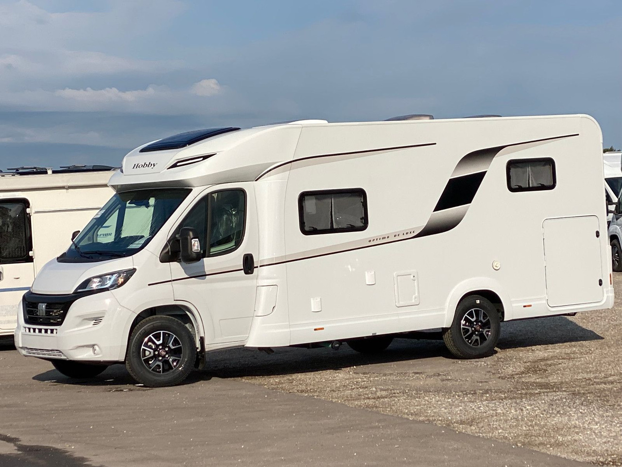 Hobby Optima De Luxe T65 GE Modell 2024 - Camping-car profilé: photos 2 Hobby Optima De Luxe T65 GE Modell 2024 - Camping-car profilé: photos 2