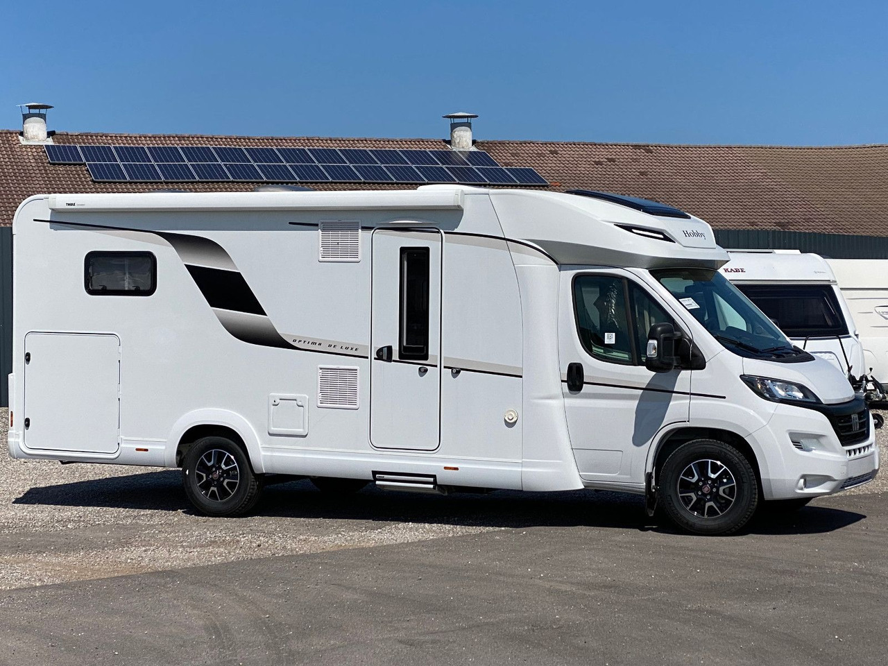 Hobby Optima De Luxe T70 GE - Camping-car profilé: photos 1 Hobby Optima De Luxe T70 GE - Camping-car profilé: photos 1