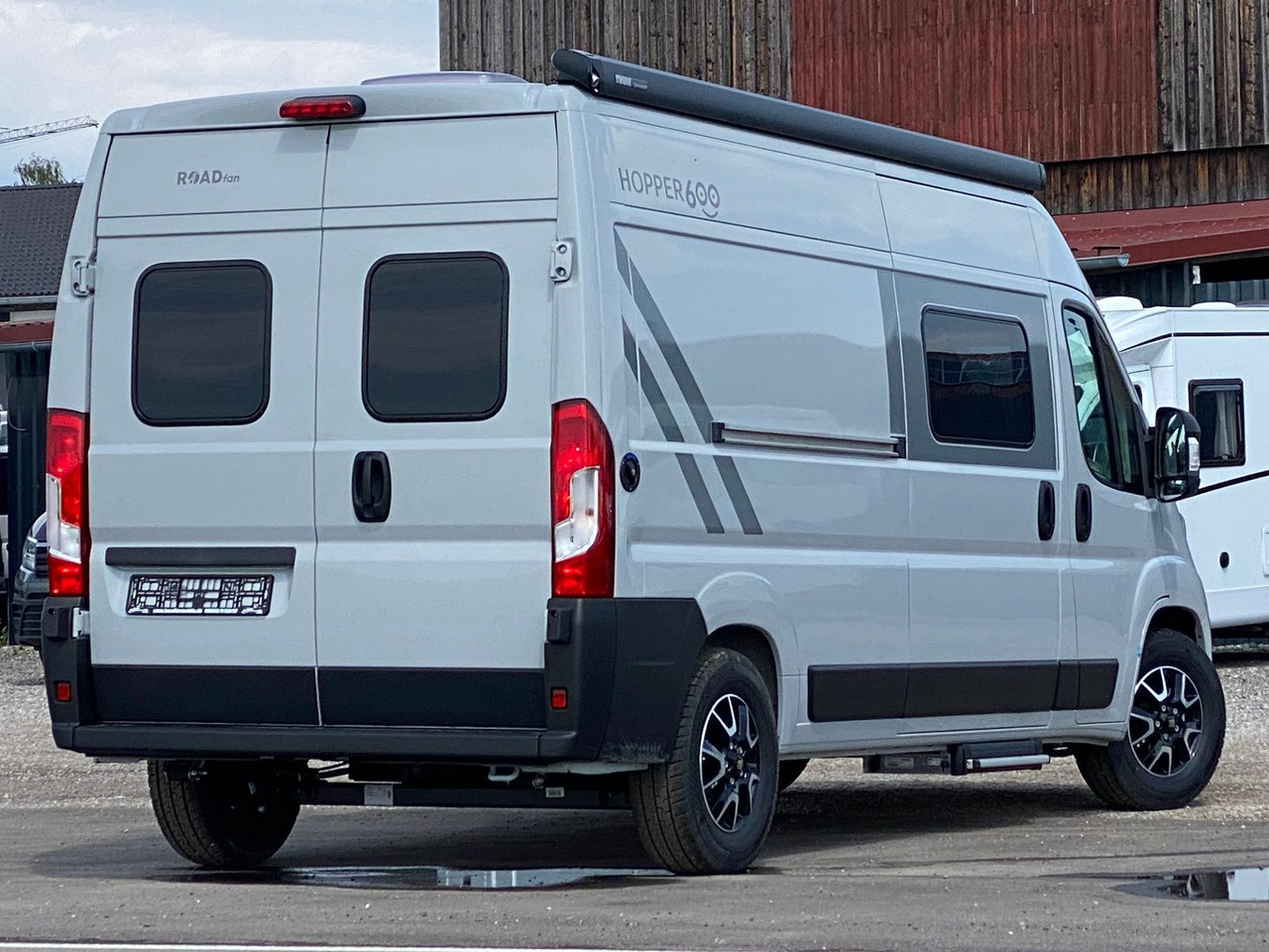 LMC Innovan 600 mit Automatik, Dieselheizung - Fourgon aménagé: photos 5 LMC Innovan 600 mit Automatik, Dieselheizung - Fourgon aménagé: photos 5