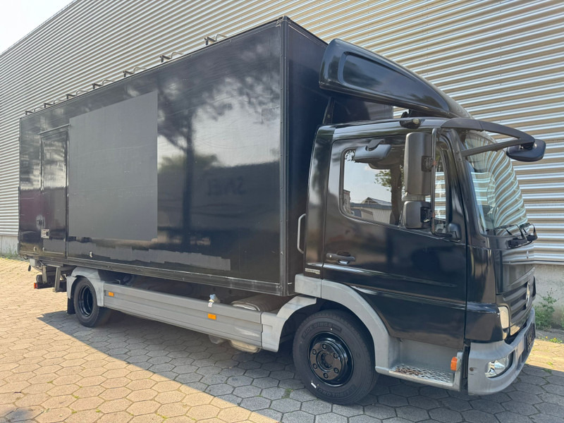 Mercedes-Benz Atego 8.180 / Euro 5 / Tail Lift / Belgium Truck - Camion fourgon: photos 2 Mercedes-Benz Atego 8.180 / Euro 5 / Tail Lift / Belgium Truck - Camion fourgon: photos 2