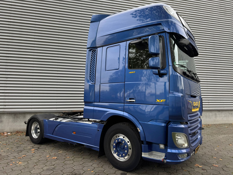 DAF XF 480 SSC / 2 Tanks / Roof Klima / TUV: 3-2026 / NL Truck - Tracteur routier: photos 2 DAF XF 480 SSC / 2 Tanks / Roof Klima / TUV: 3-2026 / NL Truck - Tracteur routier: photos 2