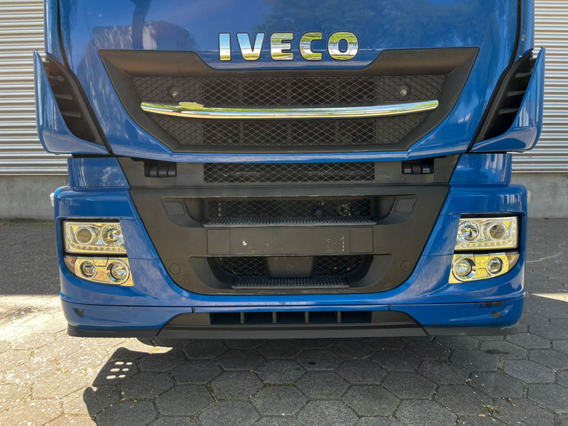 Iveco Stralis AS 570 / Retarder / Roof Klima / 2 Tanks / 2 In Stock - Tracteur routier: photos 4 Iveco Stralis AS 570 / Retarder / Roof Klima / 2 Tanks / 2 In Stock - Tracteur routier: photos 4