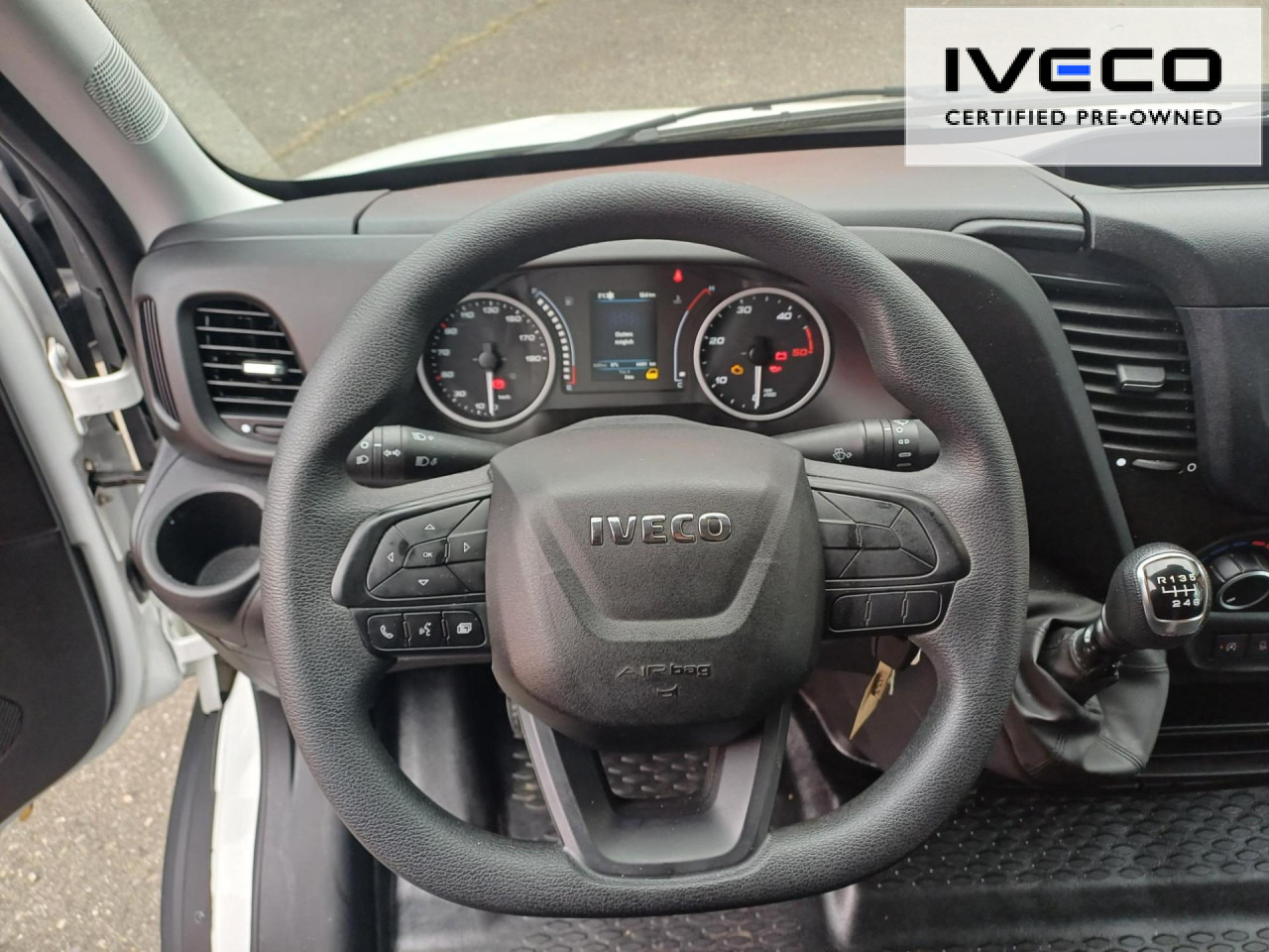 IVECO Daily 35S16V Euro6 Klima ZV - Fourgon utilitaire: photos 2 IVECO Daily 35S16V Euro6 Klima ZV - Fourgon utilitaire: photos 2