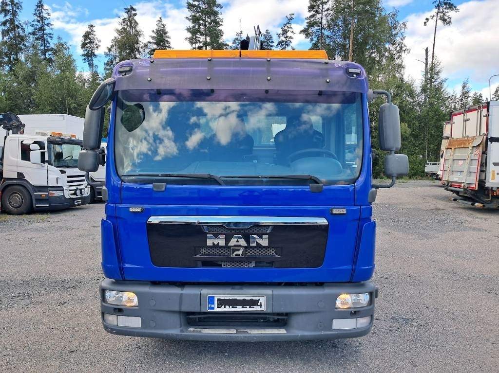MAN TGL 8.150 Hiab 066-2 10v tarkastettu - Camion grue: photos 4 MAN TGL 8.150 Hiab 066-2 10v tarkastettu - Camion grue: photos 4