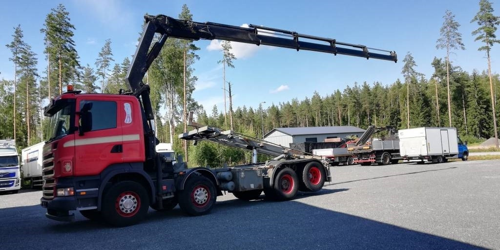 Scania R420 - Camion grue: photos 1 Scania R420 - Camion grue: photos 1