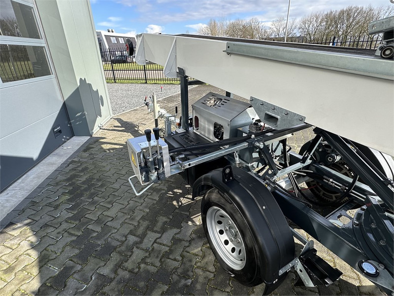 Böcker Avario HD 26, 2020, only 85 hours, like new! - Engins de chantier: photos 5 Böcker Avario HD 26, 2020, only 85 hours, like new! - Engins de chantier: photos 5