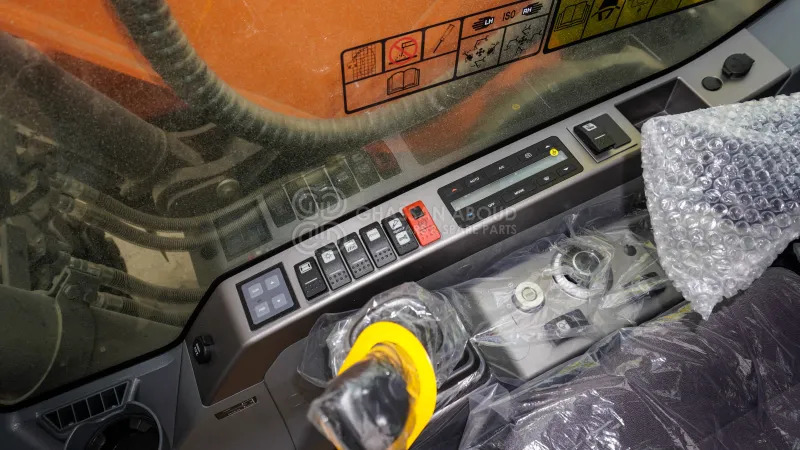 Develon DX210 WA Wheel Excavator - Pelle sur pneus: photos 5 Develon DX210 WA Wheel Excavator - Pelle sur pneus: photos 5