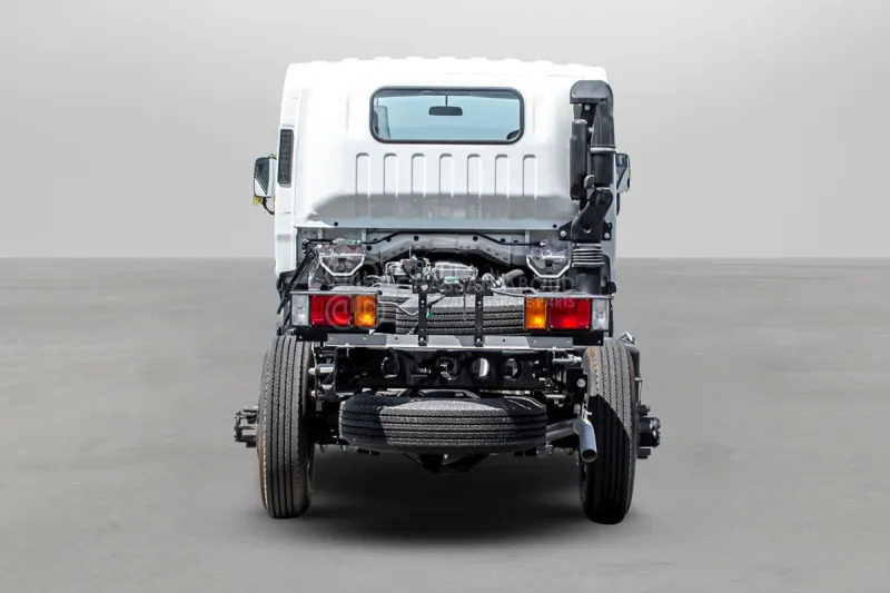 Isuzu NQR 75 4x2 Chassis - Châssis cabine: photos 4 Isuzu NQR 75 4x2 Chassis - Châssis cabine: photos 4