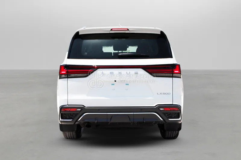 Lexus LX600 - SUV: photos 5 Lexus LX600 - SUV: photos 5