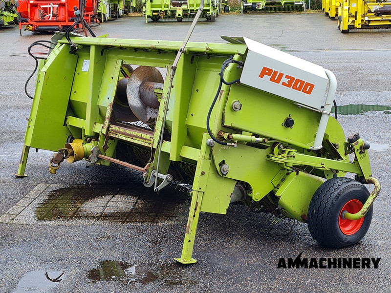 Claas PU300 pick up - Accessoire aux ensileuses pour Machine agricole: photos 3 Claas PU300 pick up - Accessoire aux ensileuses pour Machine agricole: photos 3