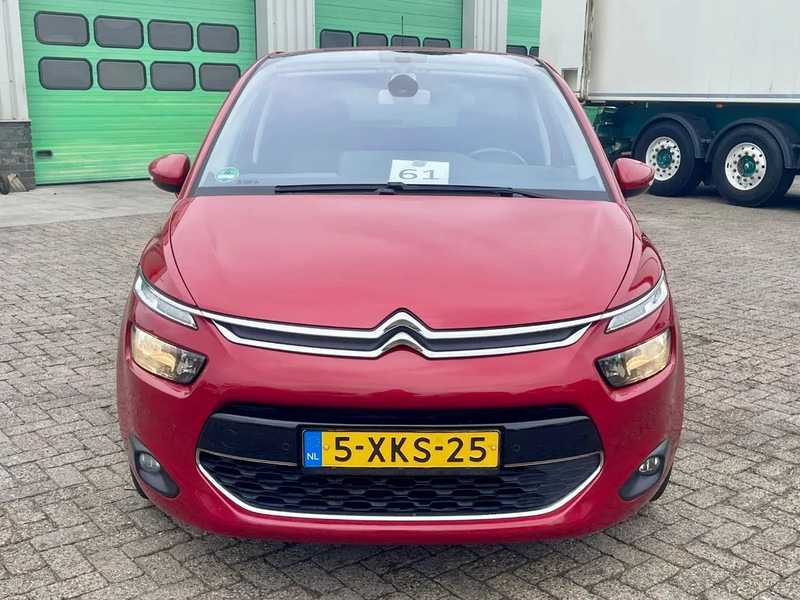 Citroën C4 Picasso REAR VIEW CAMERA, BLIND SPOT SENSOR, AUTO PARKING, FRONT & REAR PARKTRONIC, - Voiture à hayon: photos 2 Citroën C4 Picasso REAR VIEW CAMERA, BLIND SPOT SENSOR, AUTO PARKING, FRONT & REAR PARKTRONIC, - Voiture à hayon: photos 2