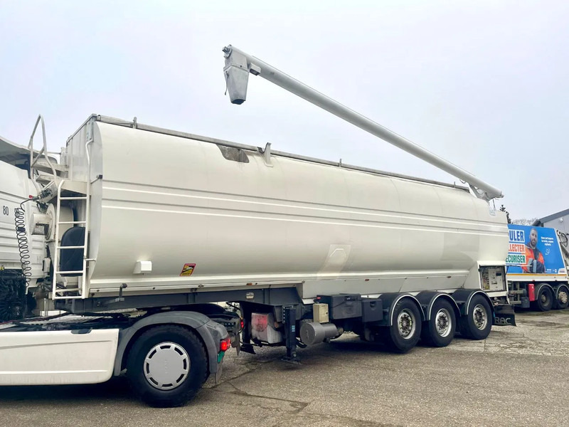 DESOT TSCI AUGER, HATZ diesel, SAF AXLES - Semi-remorque citerne: photos 1 DESOT TSCI AUGER, HATZ diesel, SAF AXLES - Semi-remorque citerne: photos 1