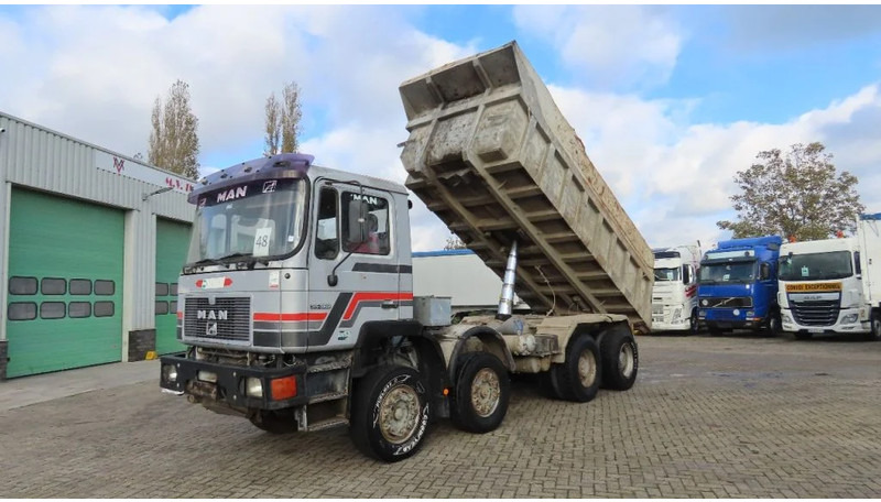 MAN 35.362 8x4 Euro 2, ZF manual gearbox, VERY clean - Camion benne: photos 1 MAN 35.362 8x4 Euro 2, ZF manual gearbox, VERY clean - Camion benne: photos 1