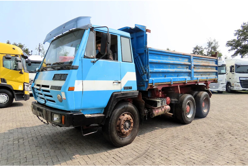 MAN STEYER 10 tyres. !!!AIR PROBLEM!! CLUTCH NOT GOING - Camion benne: photos 1 MAN STEYER 10 tyres. !!!AIR PROBLEM!! CLUTCH NOT GOING - Camion benne: photos 1