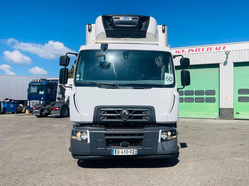 Renault D Retarder 19T , Carrier 1050, Lamberet, sleeper - Camion frigorifique: photos 2 Renault D Retarder 19T , Carrier 1050, Lamberet, sleeper - Camion frigorifique: photos 2