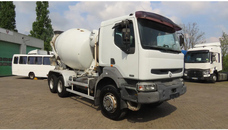 Renault Kerax 370 6X6! 10M3, FULL SPRIG. GREAT CONDITON! - Camion malaxeur: photos 4 Renault Kerax 370 6X6! 10M3, FULL SPRIG. GREAT CONDITON! - Camion malaxeur: photos 4