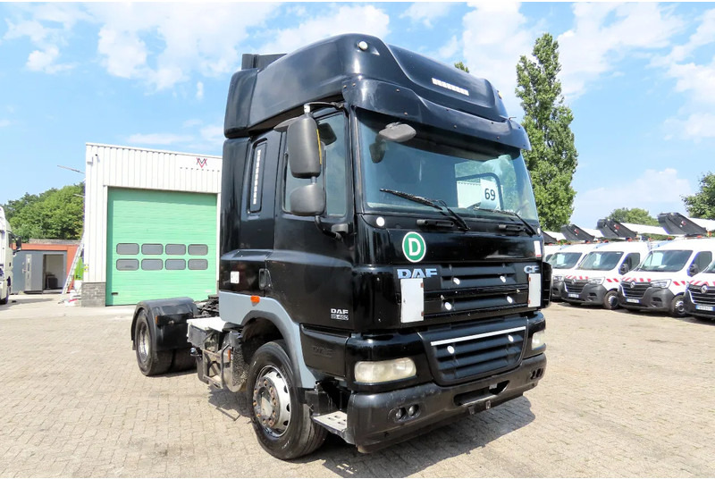 DAF CF 85.460 Manual gearbox - Tracteur routier: photos 1 DAF CF 85.460 Manual gearbox - Tracteur routier: photos 1