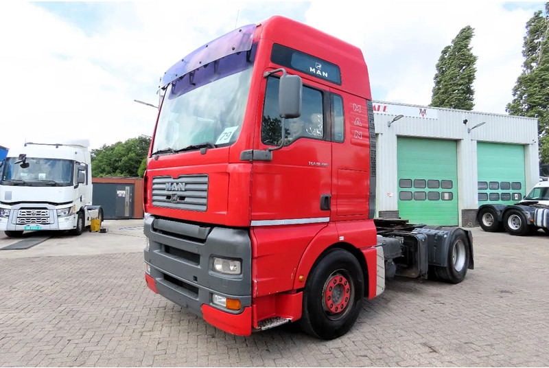 MAN TGA 18.410 Manual gearbox, Manual pomp, PTO, HYDRAULIC - Tracteur routier: photos 3 MAN TGA 18.410 Manual gearbox, Manual pomp, PTO, HYDRAULIC - Tracteur routier: photos 3
