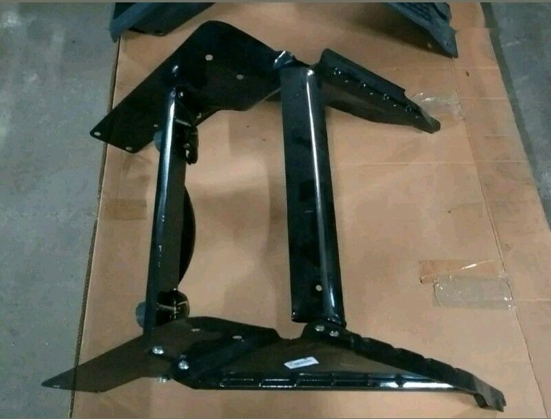Scania BATTERY COVER REPAIR KIT: STEPS, SIDE BRACKETS Scania R, CR/CP - Accumulateur pour Camion: photos 5 Scania BATTERY COVER REPAIR KIT: STEPS, SIDE BRACKETS Scania R, CR/CP - Accumulateur pour Camion: photos 5