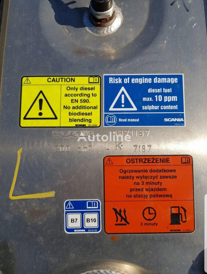 Scania BRAND NEW 200 dm3 1871187 Scania - Réservoir de carburant pour Camion: photos 3 Scania BRAND NEW 200 dm3 1871187 Scania - Réservoir de carburant pour Camion: photos 3