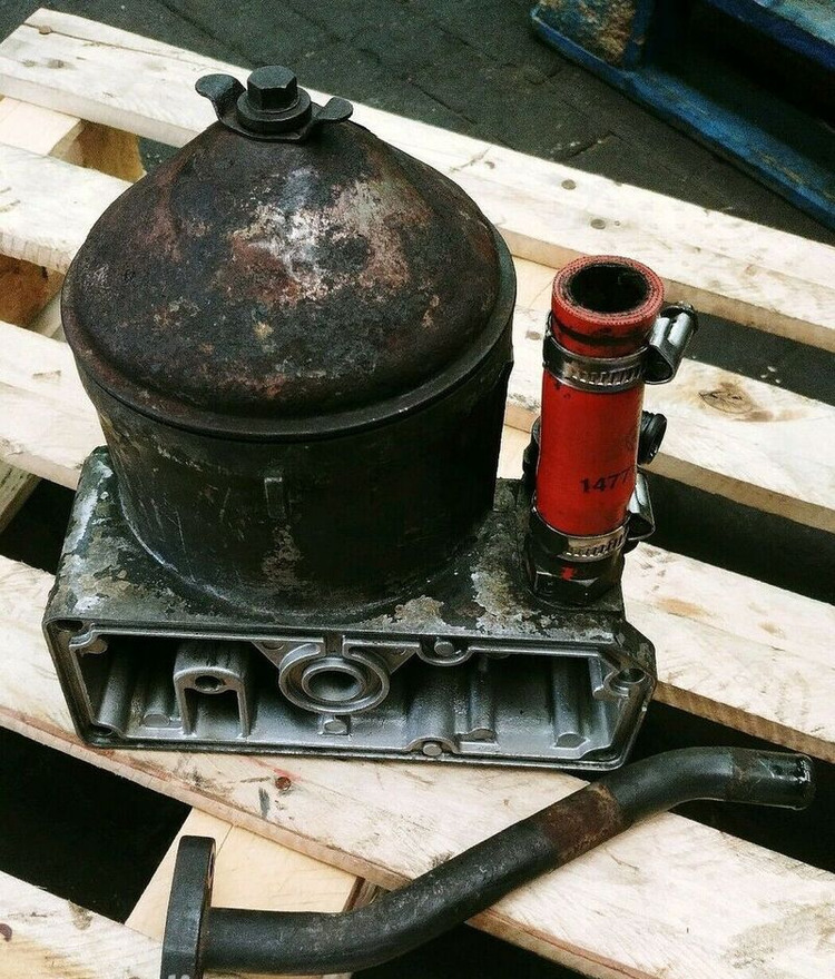 Scania OIL CENTRIFUGAL CLEANER, OIL SPINNER ASSEMBLY 1774447 2304242 - Filtre à huile pour Camion: photos 2 Scania OIL CENTRIFUGAL CLEANER, OIL SPINNER ASSEMBLY 1774447 2304242 - Filtre à huile pour Camion: photos 2