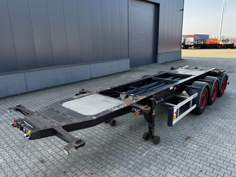 Burg 20FT/3-axles, SAF INTRADISC, ADR (EXII, EXII, FL, AT), 2x LIFTAXLE, NL-Chassis, APK/ADR:06/2025 - Semi-remorque porte-conteneur/ Caisse mobile: photos 2 Burg 20FT/3-axles, SAF INTRADISC, ADR (EXII, EXII, FL, AT), 2x LIFTAXLE, NL-Chassis, APK/ADR:06/2025 - Semi-remorque porte-conteneur/ Caisse mobile: photos 2