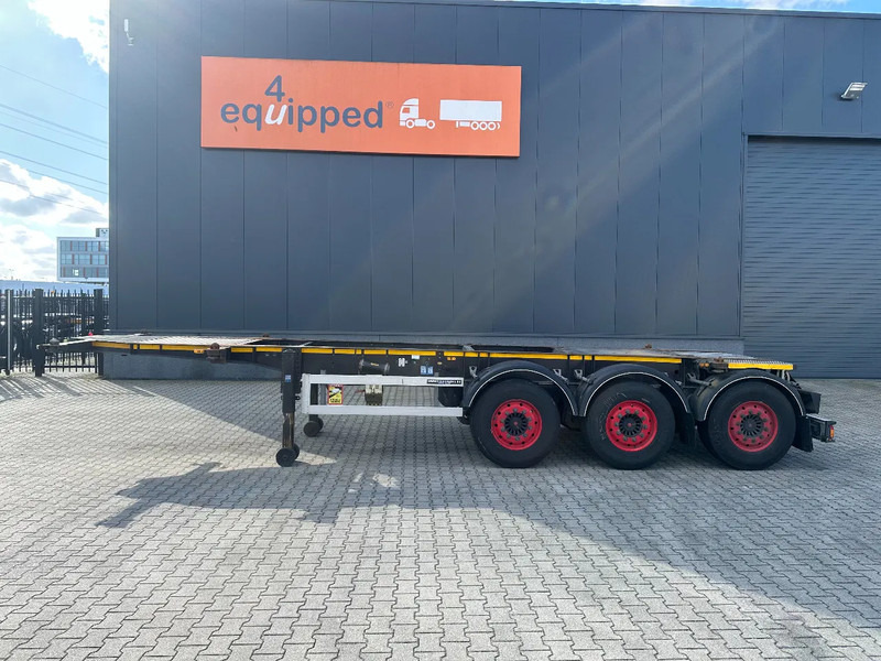 Burg 20FT ADR (EX/II, EX/III, FL, AT), Leergewicht : 3.690kg, SAF INTRADISC, 2x Liftachse, NL-Chassis, APK/ADR: 08-2025 - Semi-remorque porte-conteneur/ Caisse mobile: photos 2 Burg 20FT ADR (EX/II, EX/III, FL, AT), Leergewicht : 3.690kg, SAF INTRADISC, 2x Liftachse, NL-Chassis, APK/ADR: 08-2025 - Semi-remorque porte-conteneur/ Caisse mobile: photos 2