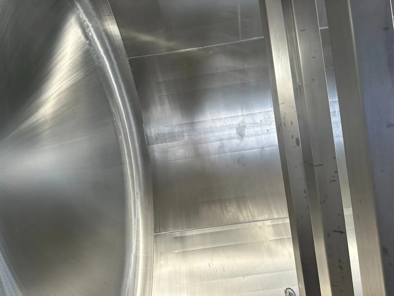 Conteneur citerne pour transport de produits chimiques CIMC 20FT ISO, 25.080L / 1-COMP / 3 BAFFELS / 4 covers, 5Y valid until 12/2026: photos 16