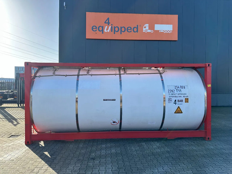 CIMC 20FT ISO, 25.080L / 1-COMP / 3 BAFFELS / T12 / 4 manholes / ADR valid until 12/2026 - Cuve de stockage: photos 2 CIMC 20FT ISO, 25.080L / 1-COMP / 3 BAFFELS / T12 / 4 manholes / ADR valid until 12/2026 - Cuve de stockage: photos 2