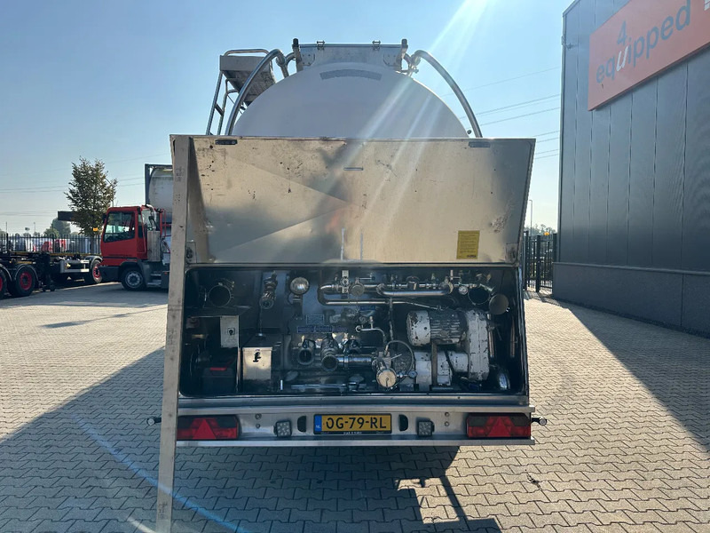 Feldbinder FOOD / LEVENSMIDDELEN / LEBENSMITTEL / 33.500L / 3-COMP / PUMP / NL-trailer / APK: 05-2026 - Semi-remorque citerne: photos 5 Feldbinder FOOD / LEVENSMIDDELEN / LEBENSMITTEL / 33.500L / 3-COMP / PUMP / NL-trailer / APK: 05-2026 - Semi-remorque citerne: photos 5