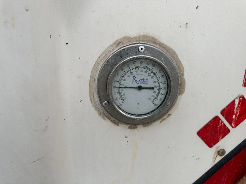 Cuve de stockage pour transport de carburant SINGAMAS 20FT ISO, 26.000L/1-COMP/3 BAFFELS/3 manholes, 5Y inspection: 06/2027: photos 9