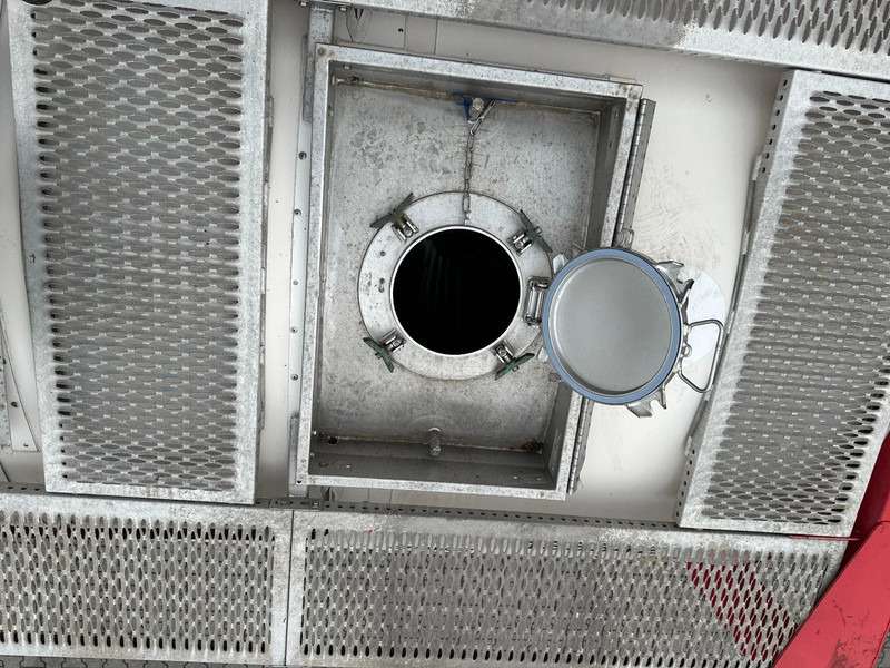 Cuve de stockage pour transport de carburant SINGAMAS 20FT ISO, 26.000L/1-COMP/3 BAFFELS/3 manholes, 5Y inspection: 06/2027: photos 17