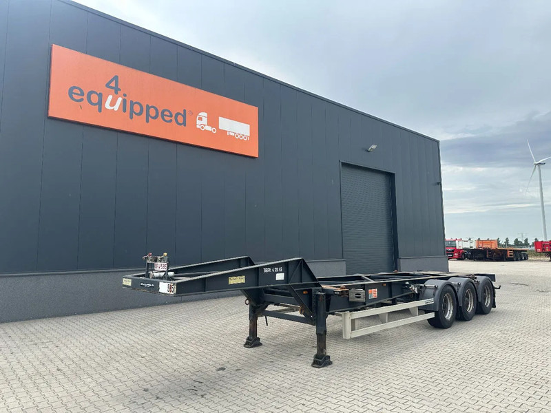 TURBOS HOET Turbo's Hoet 20FT High Cube GOOSENECK ADR CHASSIS / BPW + DISC / ADR (FL, AT, OX) / NL- trailer / APK / 2x available - Semi-remorque porte-conteneur/ Caisse mobile: photos 1 TURBOS HOET Turbo's Hoet 20FT High Cube GOOSENECK ADR CHASSIS / BPW + DISC / ADR (FL, AT, OX) / NL- trailer / APK / 2x available - Semi-remorque porte-conteneur/ Caisse mobile: photos 1