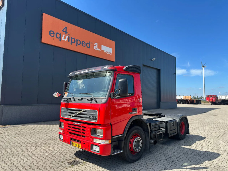 Volvo FM 7.290 MANUAL GEARBOX / EURO-3 / 570TKM / AIRCO / NL-truck + APK: 01/2026 - Tracteur routier: photos 1 Volvo FM 7.290 MANUAL GEARBOX / EURO-3 / 570TKM / AIRCO / NL-truck + APK: 01/2026 - Tracteur routier: photos 1