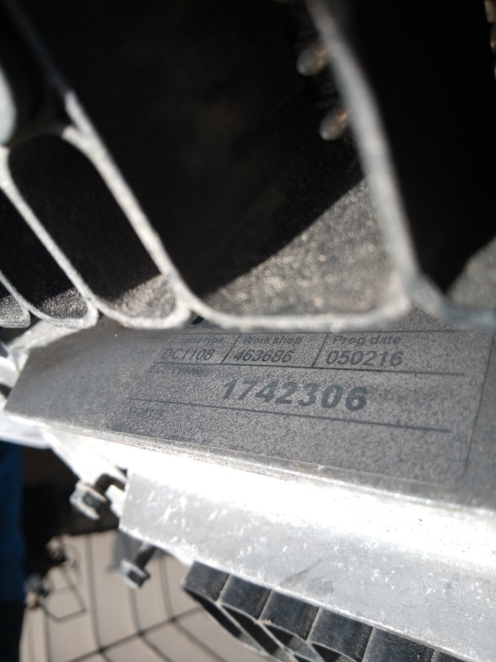 EDC Scania R420 DC1108 1742306 - Bloc de gestion pour Camion: photos 1 EDC Scania R420 DC1108 1742306 - Bloc de gestion pour Camion: photos 1